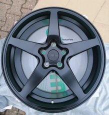 R148198521+35 19" Rotiform WGR 19x8.5 5x120 ET35 Satin Black Velg